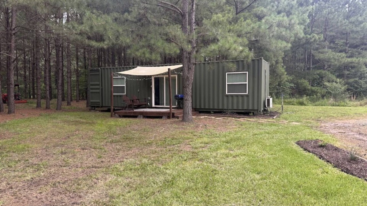 Nacogdoches Apartment | Piney Woods Tiny Home