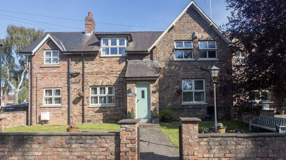 Fulford House | Pinfold Cottage
