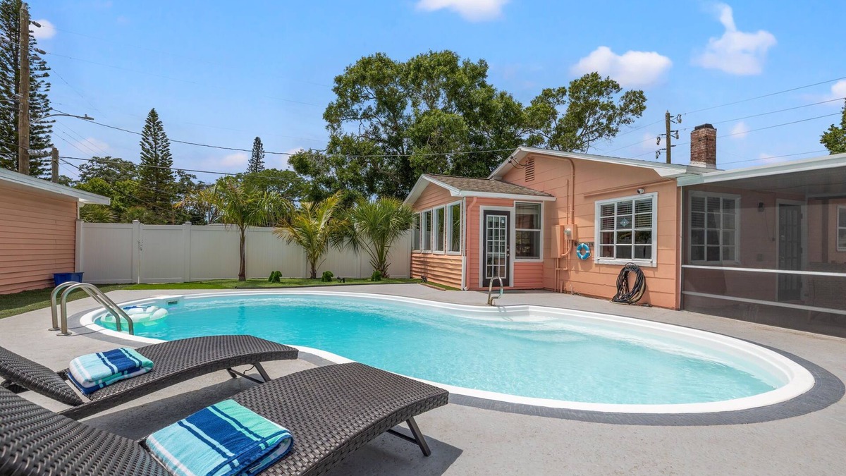 Gulfport House | PINK Coastal Pet-Friendly Home with Private Pool