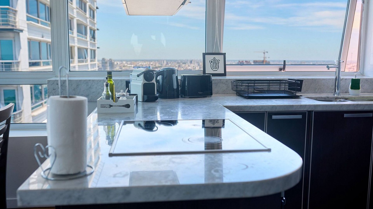 Buenos Aires Central Business District Apartment | PISO 41 VISTA AL RIO Y CIUDAD PTO MADERO