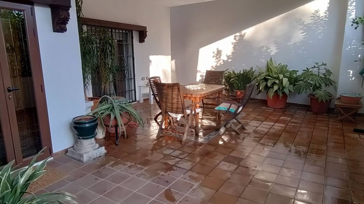 Norte Condo | Piso en Albaycin Alto con Patio Cubierto