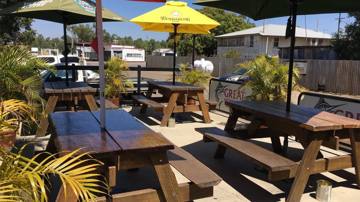 Collinsville Hotel | Pit Pony Tavern