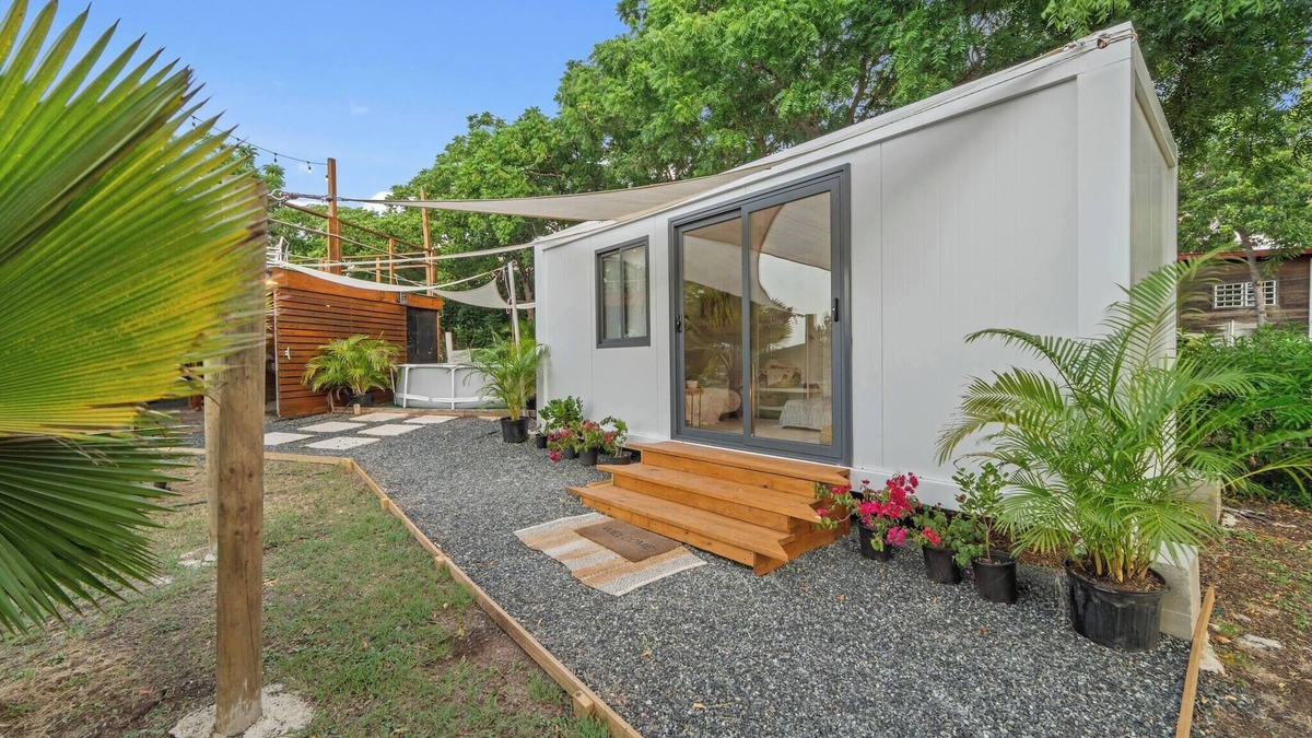 Llanos Costa Cottage | Pitahaya Retreat: Cozy Glamping Escape