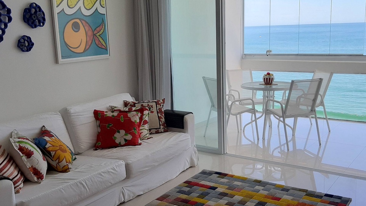 Pitangueiras Apartment | Pitangueiras Apt. Sea Front