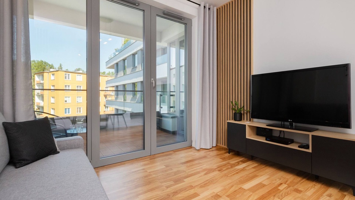 Dziaki Lesne Apartment | Plac Unii Apartments Gdynia by Renters