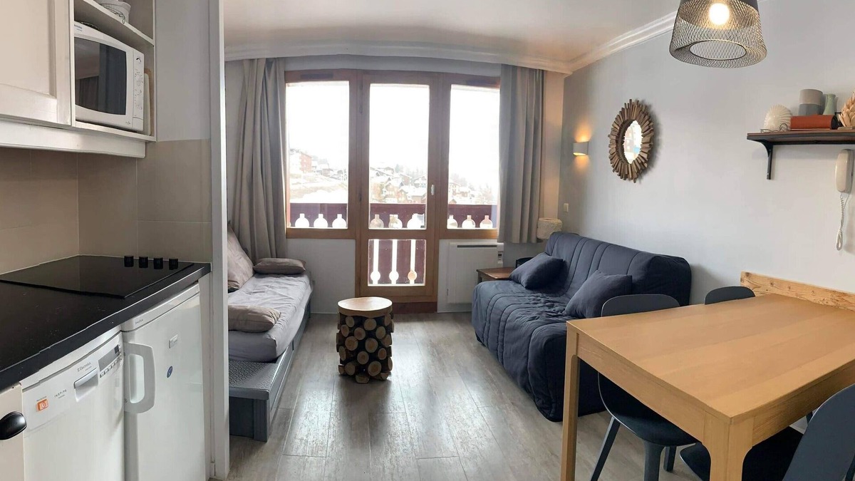 Plagne Soleil Apartment | Plagne Soleil - 4/5 persons renovated at the foot of the slopes