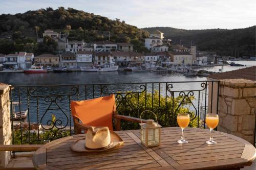 Vathi Apartment | Plaka's House