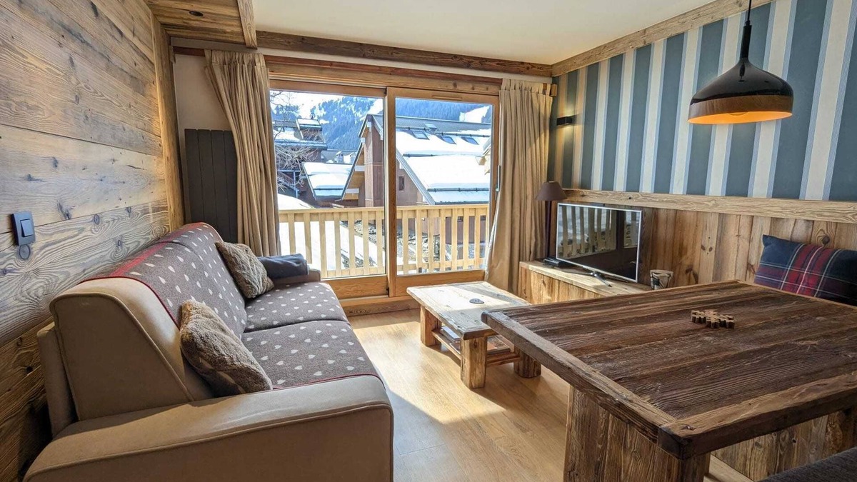 Meribel Centre Apartment | Plan du Moulin 21 nice renovated apartment in Meribel centre