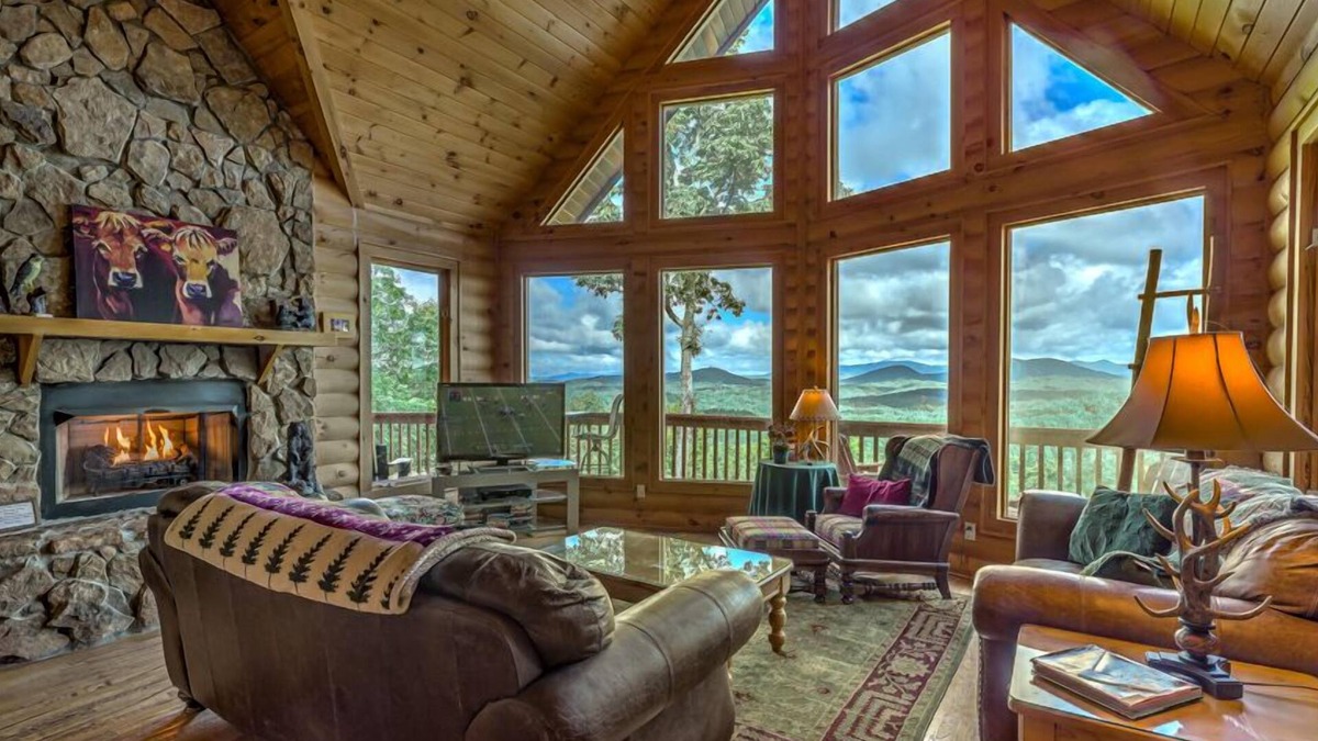 My Mountain Cabin | Plane View - Mountain View | Pet Friendly | Hot Tub | Pool Table | Screened Porch