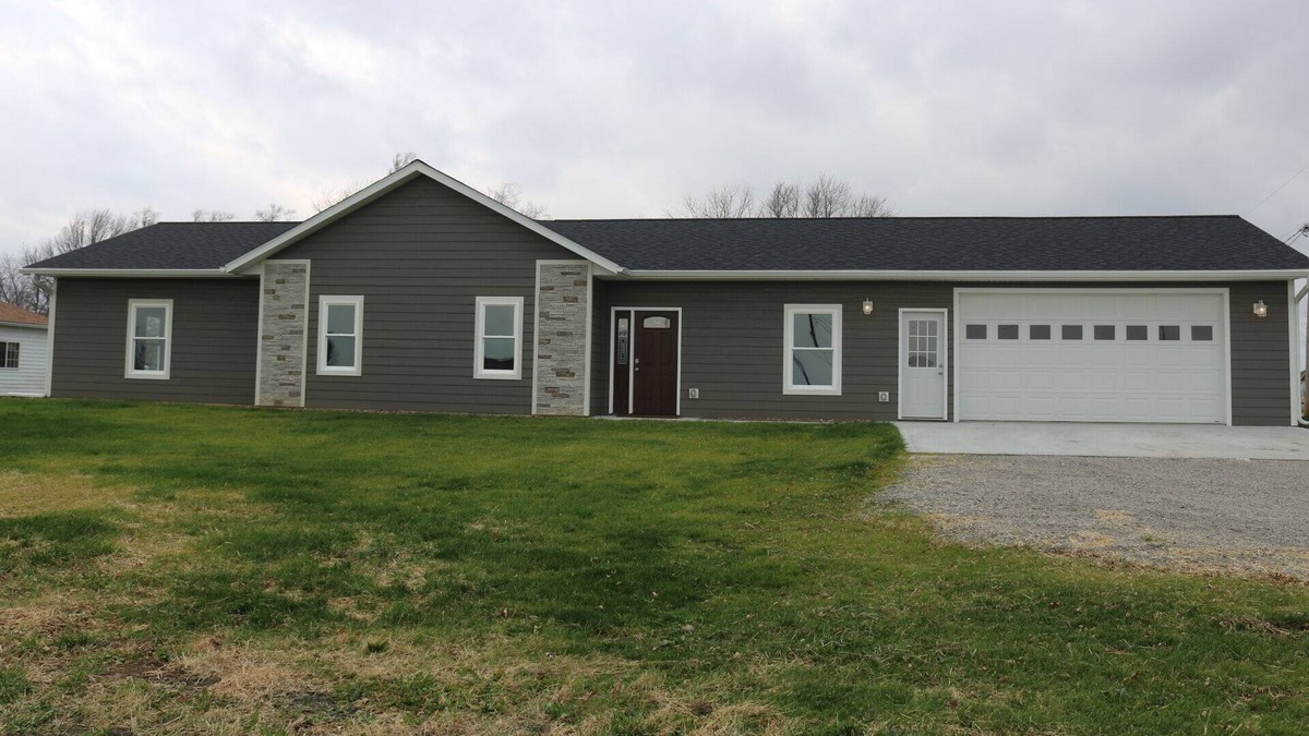 Plano House | Plano house near Lake Rathbun