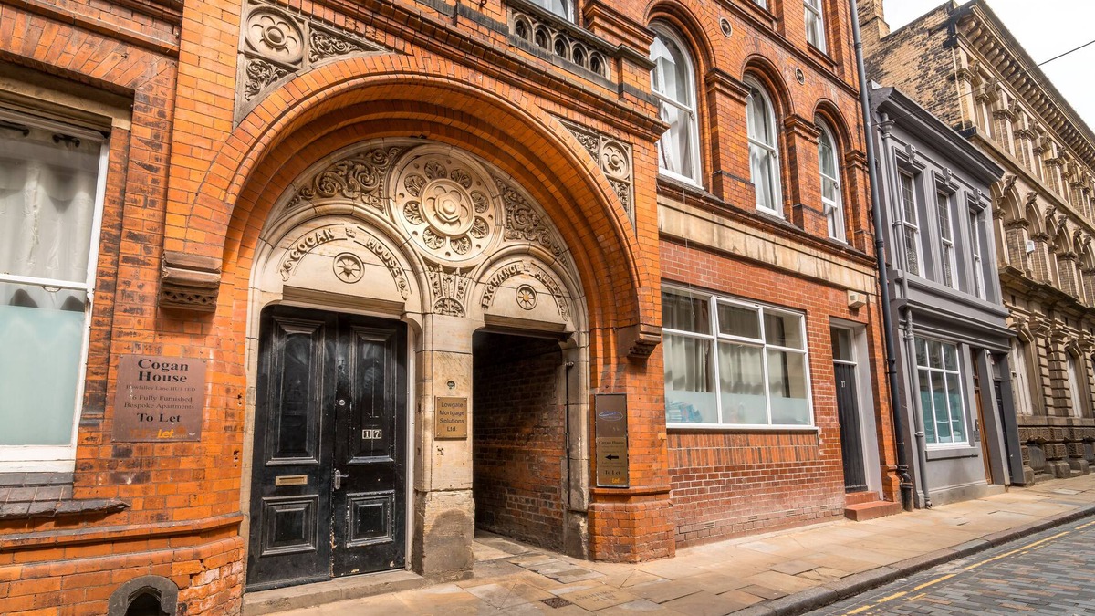 Hull Old Town Apartment | Platform City Studio Apartment