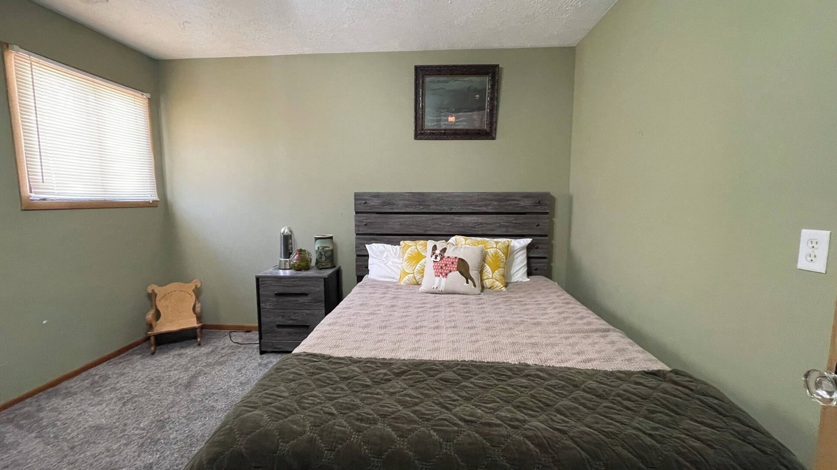 Cass County House | Play Del Omaha-escape to the beach 30 min to anywhere!