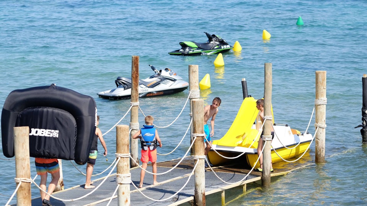 Miami Platja RV Rental | Playa Montroig Camping Resort