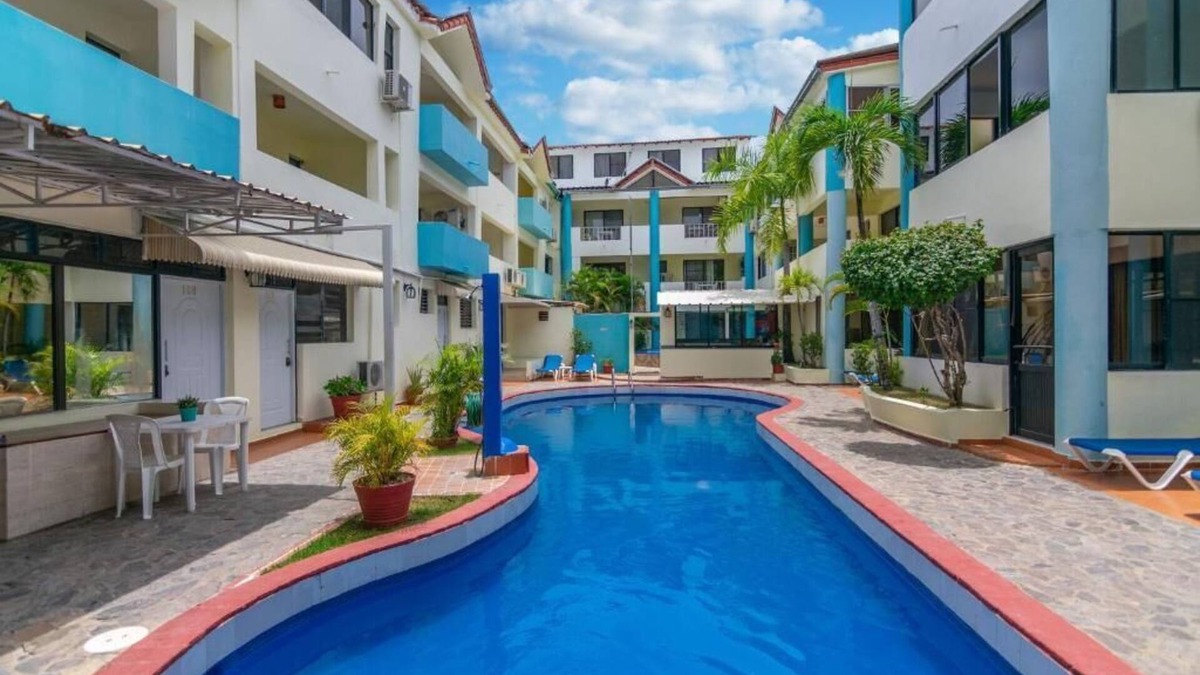 El Batey Condo | Plaza Europa