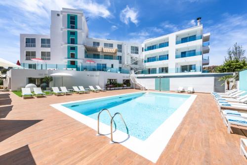 Santa Ponsa Hotel | Plaza Santa Ponsa Boutique - Adults Only.