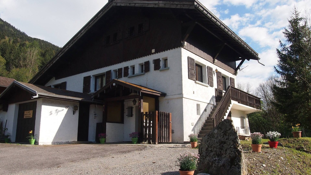 Saint-Gervais-les-Bains Ski Chalet | Pleasant house in a quiet hamlet