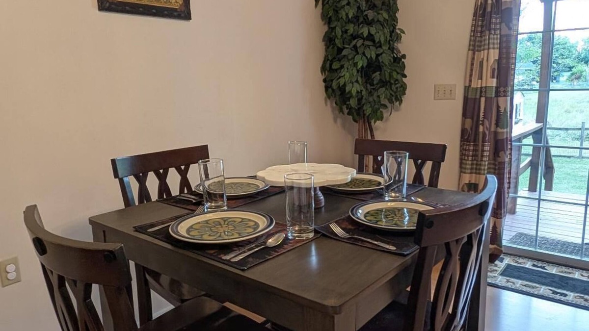 Martinsburg House | Pleasant 3-bedroom house with AC in Martinsburg