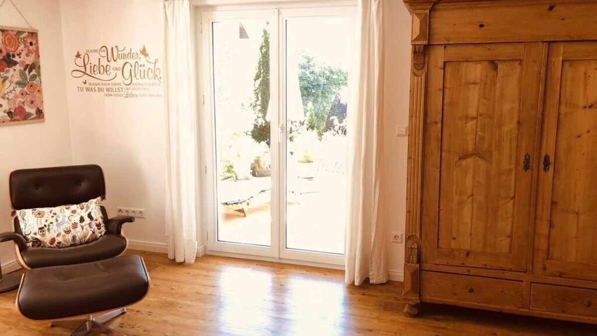 Unteruhldingen Apartment | Pleasant apartment with terrace