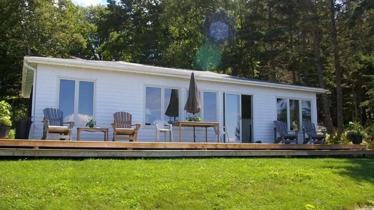 Seabright Cottage | Pleasant Nova Scotia Cottage