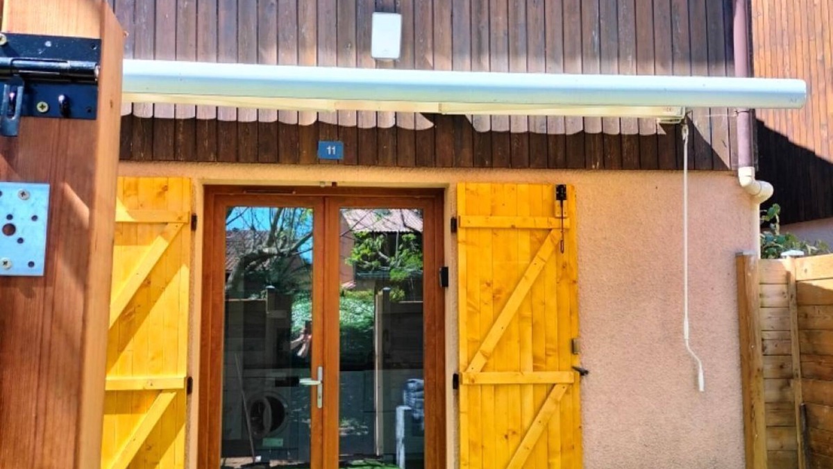 Lacanau-Ocean Cabin | Pleasant semi-detached bungalow type 2 Cabin with communal pool in Lacanau-Océan