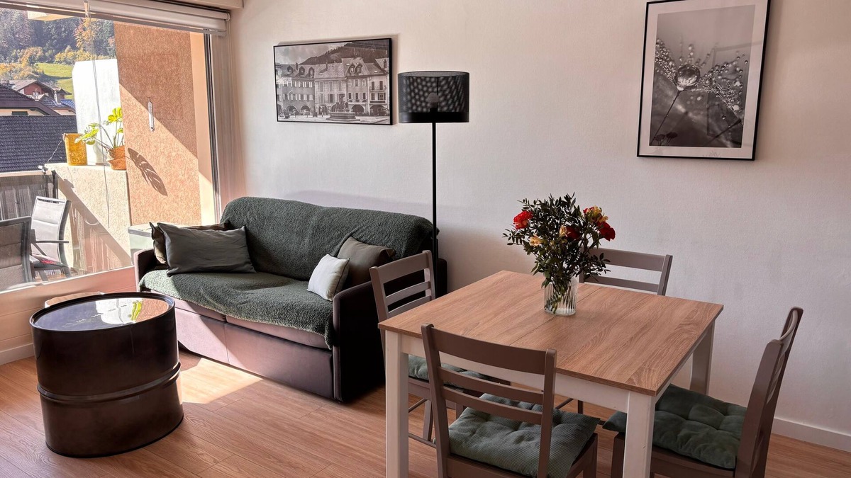 Thones Apartment | Pleasant two-room apartment in the heart of Thônes
