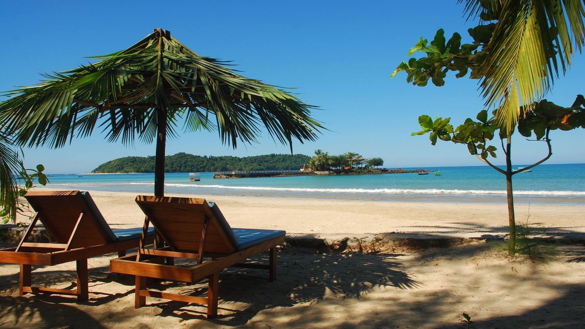Ngapali Hotel | Pleasant View Resort