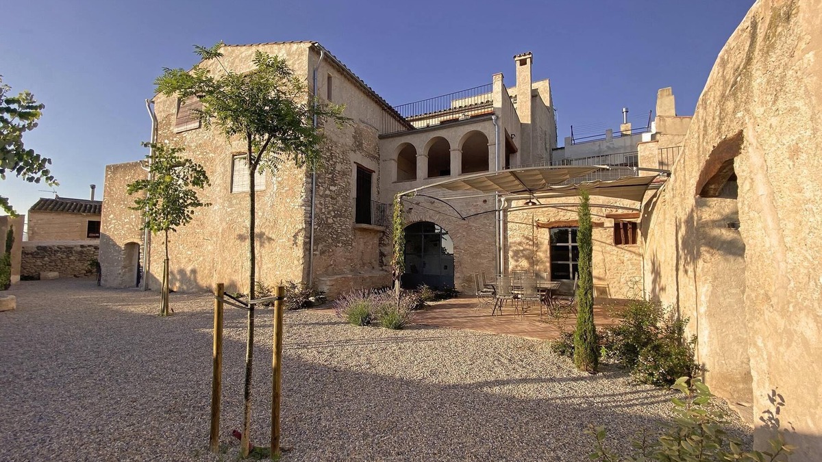 Nulles Cottage | Pleasant village house, Garden. Private pool