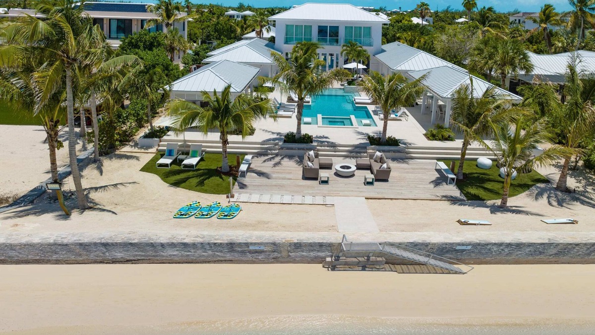 Grace Bay Villa | Please Inquire Before Booking – Luxury Villa