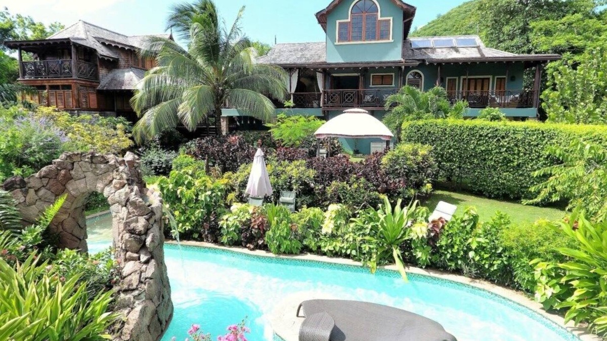 Trouya Villa | Please Inquire Before Booking – Luxury Villa