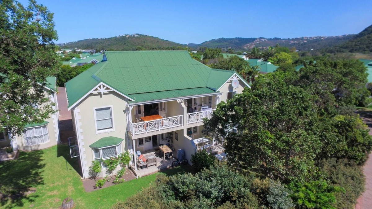 Plettenberg Bay Apartment | Plettenberg Bay Getaway at Riverclub Villas