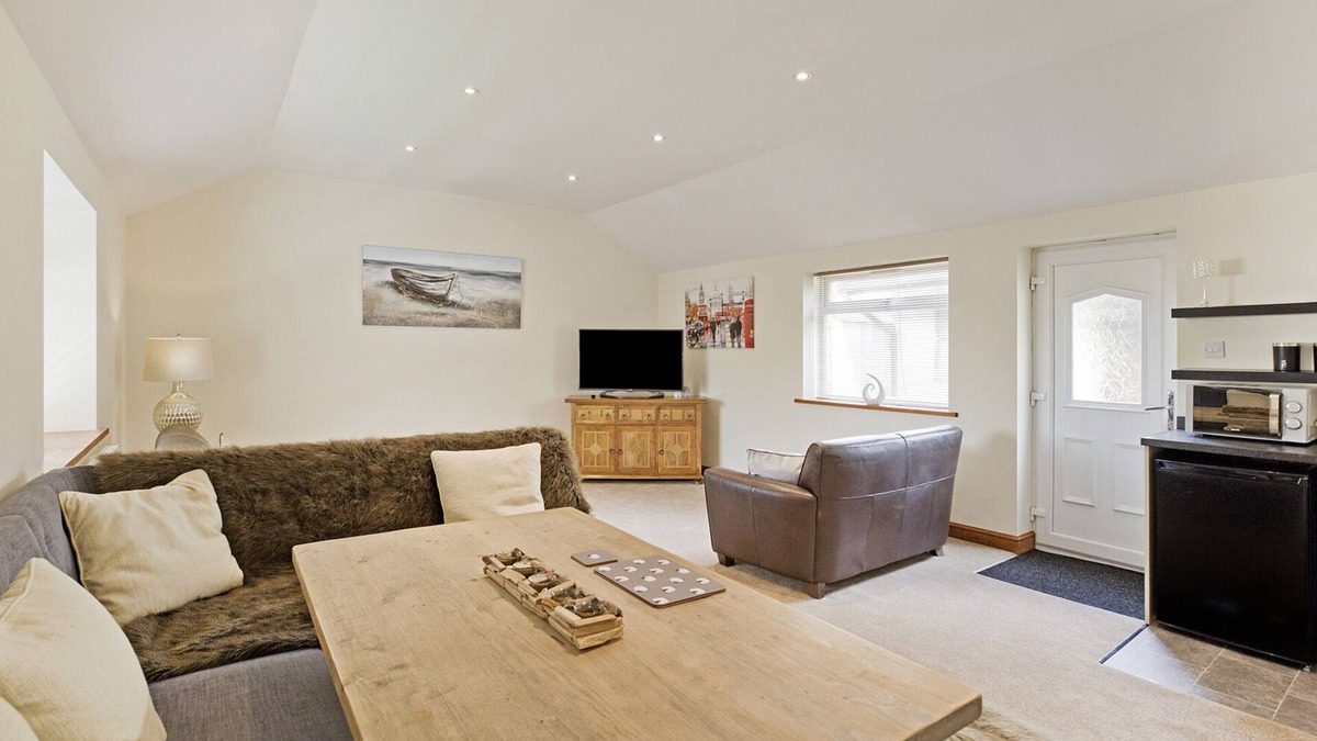 Knaresborough Cottage | Plum Cottage
