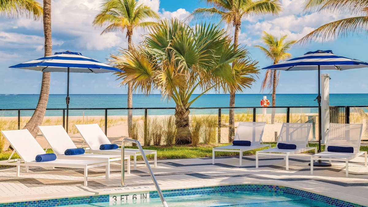 Lauderdale-by-the-Sea Hotel | Plunge Beach Resort