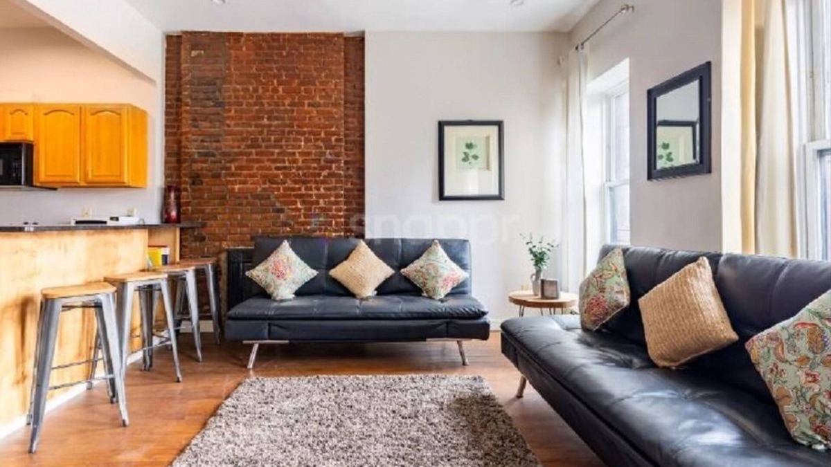Central Park North Apartment | Plush And Spacious 2 Bedroom Flat In Manhattan