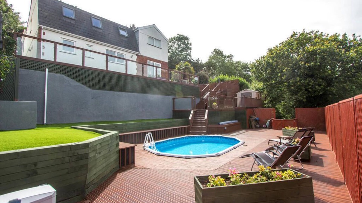 Plymouth House | Plymouth Pearn Perfection, spacious home with heated pool!