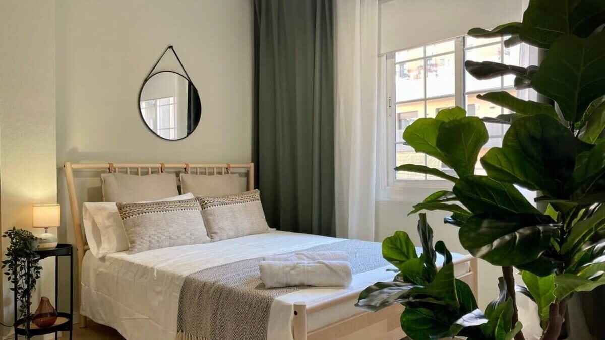 El Poble-sec Apartment | Poble Sec - Modern & comfy 3 bedrooms