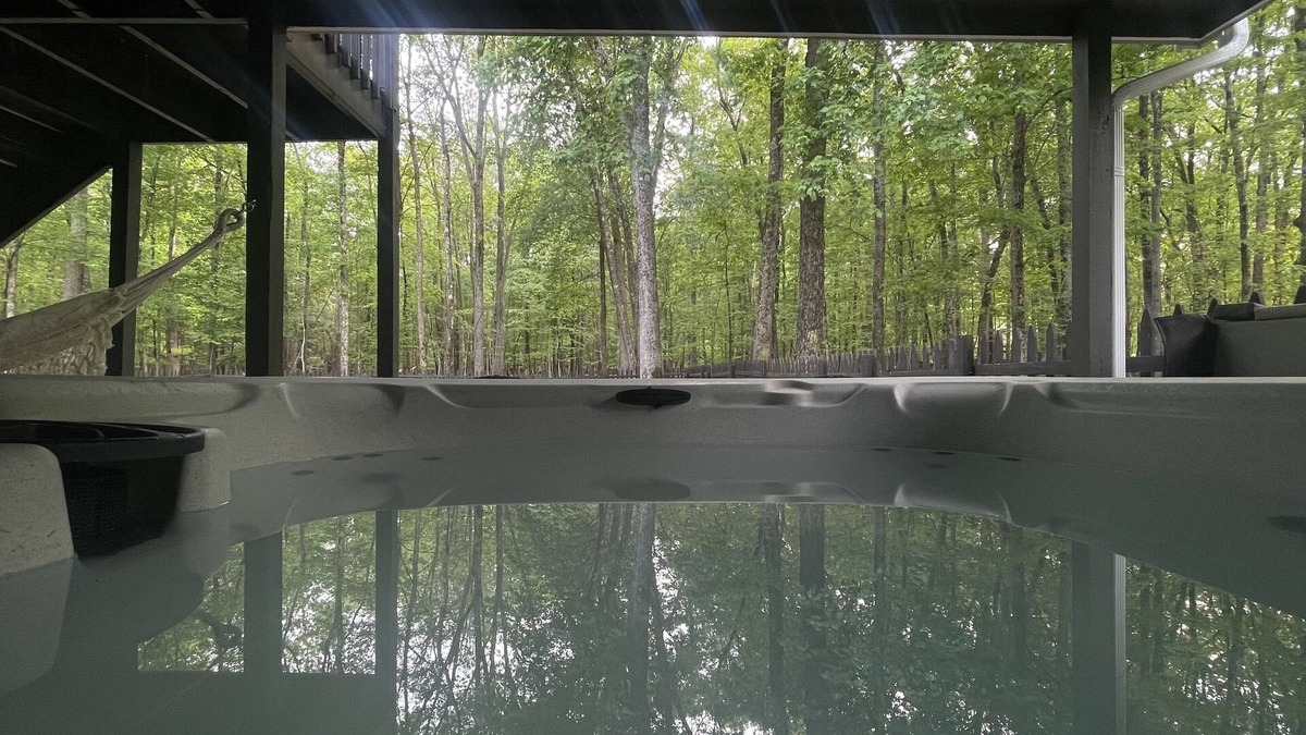 East Stroudsburg House | Pocono Modern Chalet - Hot Tub - Home Theater