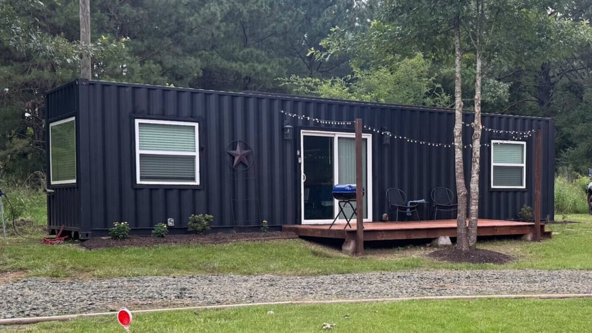 Nacogdoches House | Pod in the Piney Woods