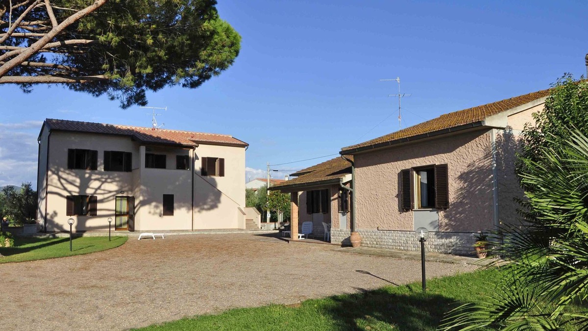 Castagneto Carducci House | Podere 'I Daini' - App. d