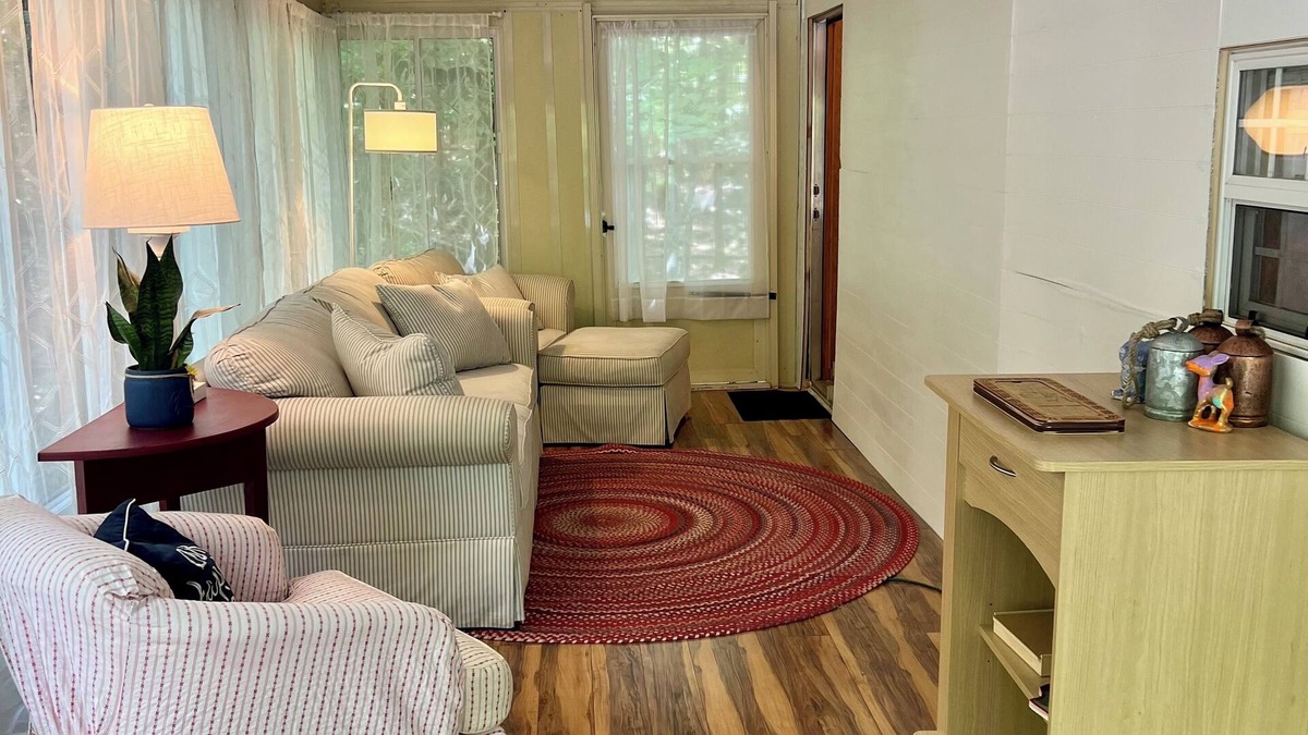 South Casco Cottage | Point Sebago Weekly Rental