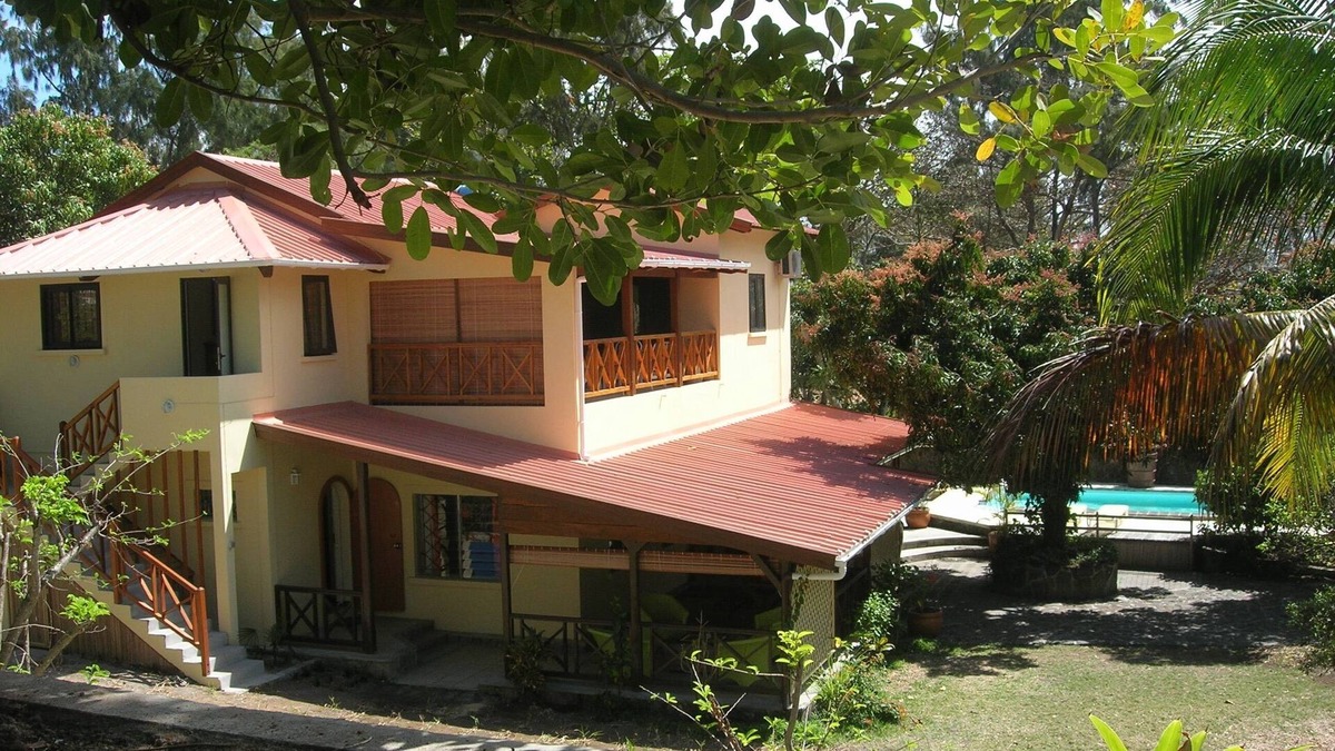 Pointe D'esny House | Pointe d'Esny, Charming 2 bedroom ground floor rental, close to the sea