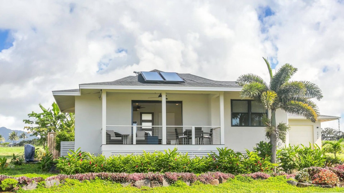 Poipu House | Poipu Tropical Retreat with A/C & Pool/Gym Access