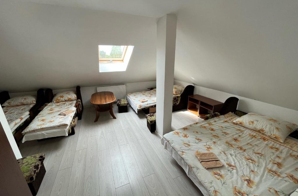 Radzymin Hotel | Pokoje ZIELONY ZAKĄTEK