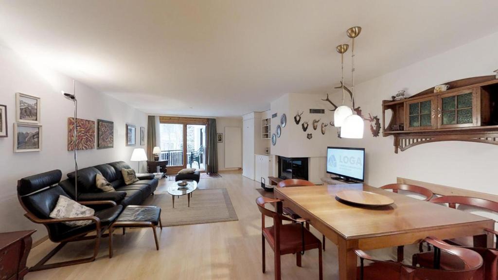 Sils-Maria Apartment | Polaschin E12
