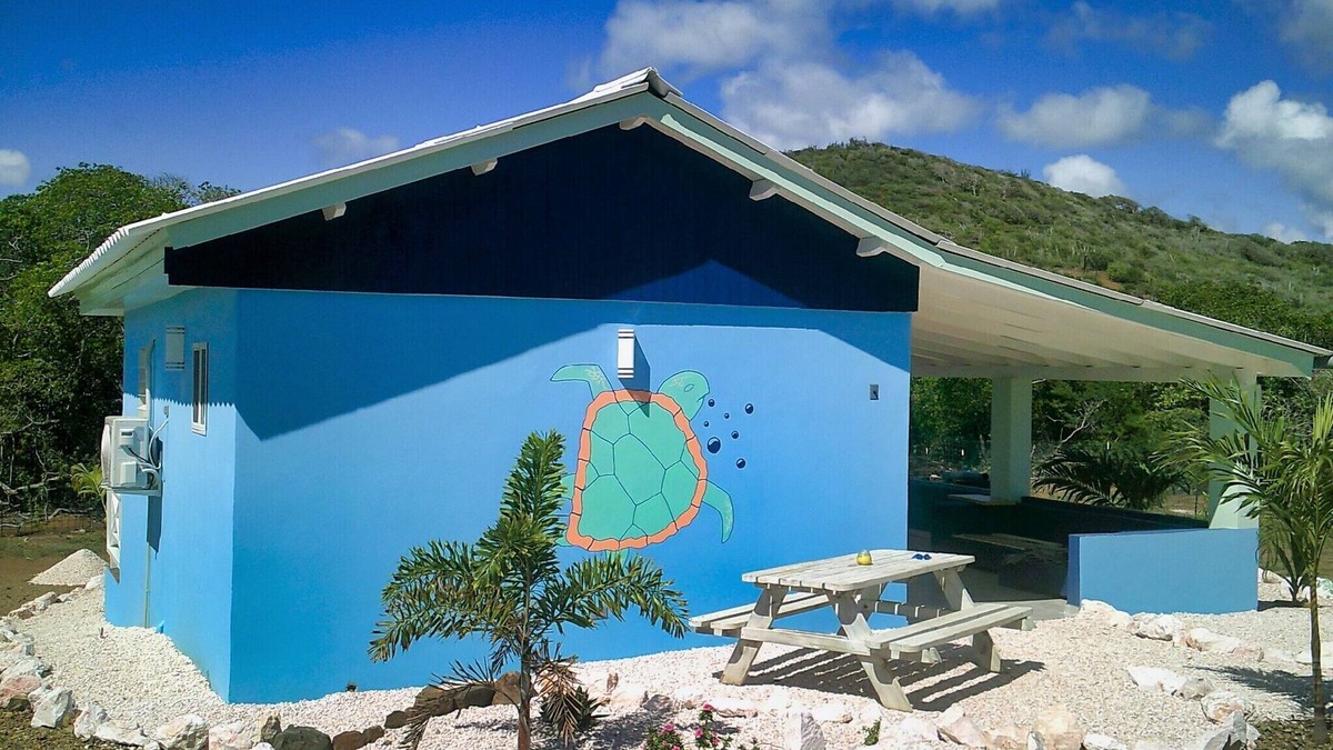 Soto House | Pon Pon Sito, the charming holiday home with a pool
