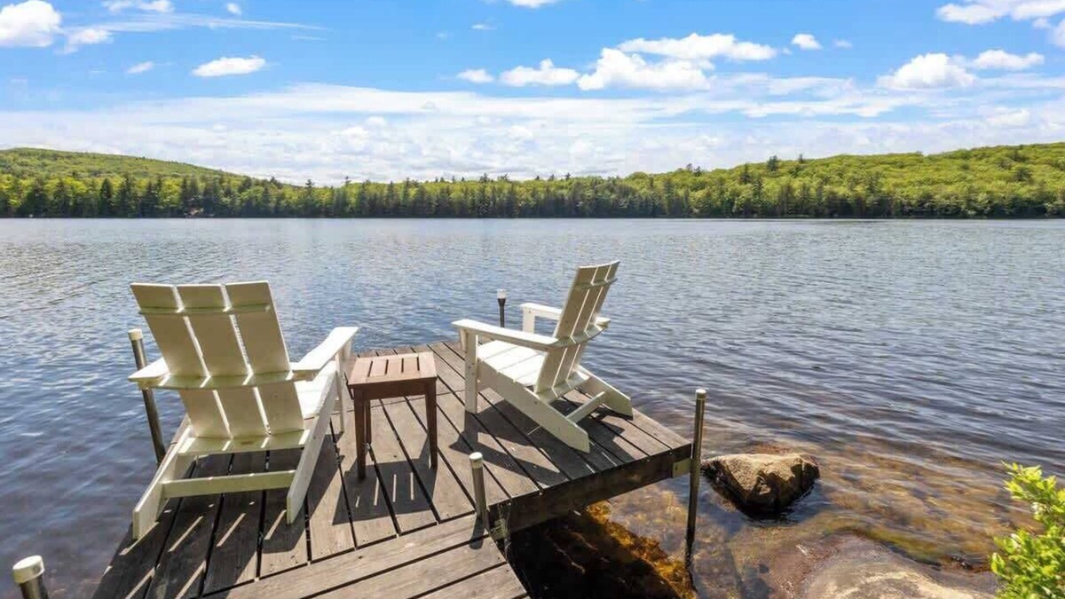 Union House | Pond Retreat: Beach, Kayak, Canoe, Deck, Firepit,