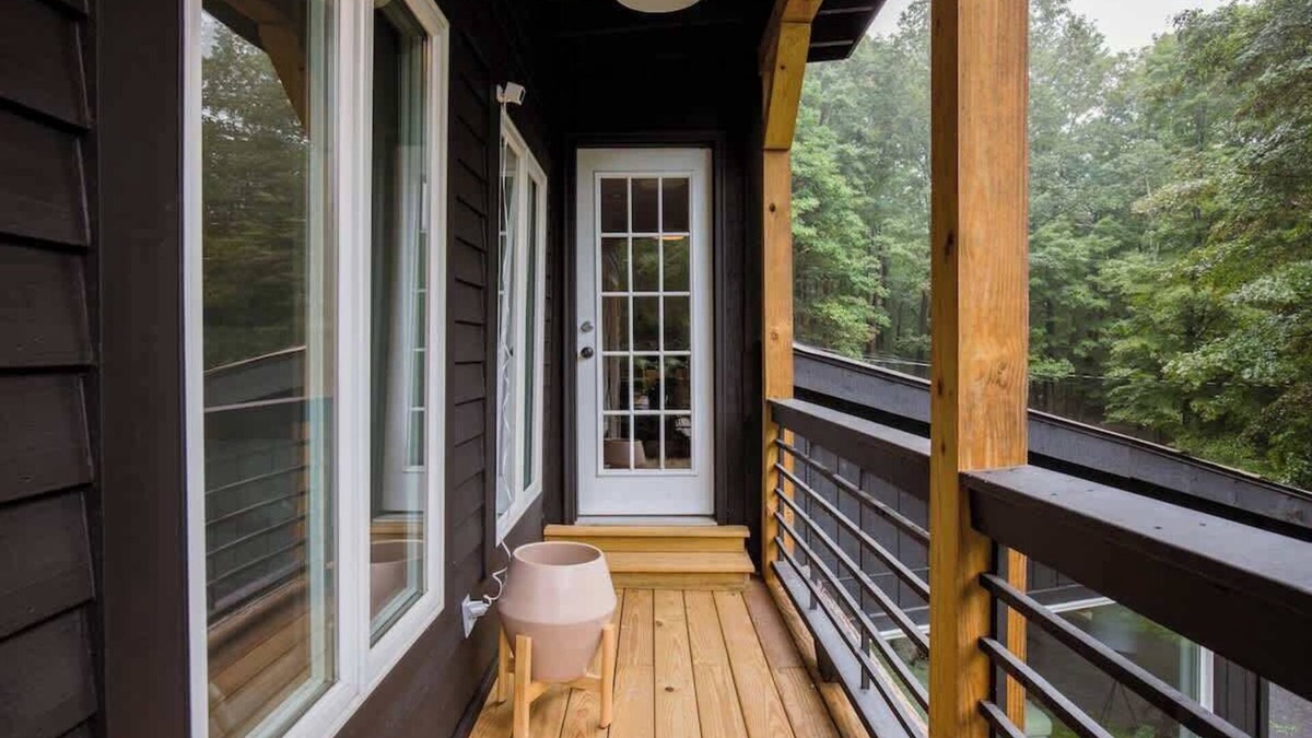 Saugerties Cottage | Pond & Sauna at Black Ridge Cottage in Woodstock