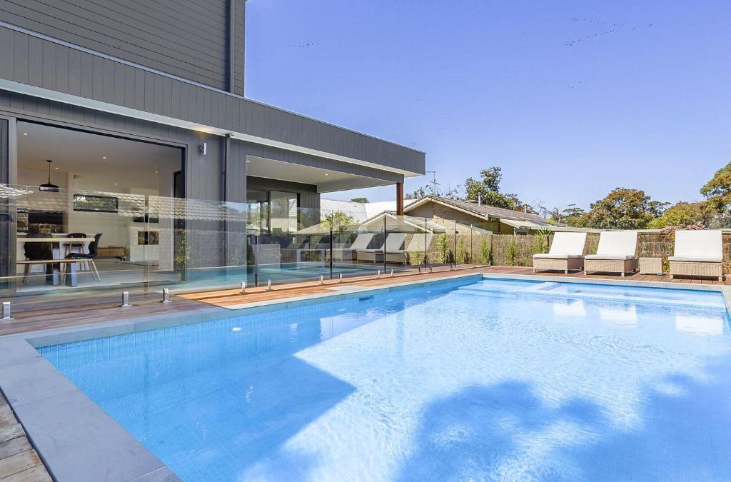 Mount Martha House | Pool and Spa - 300m walk to Beach