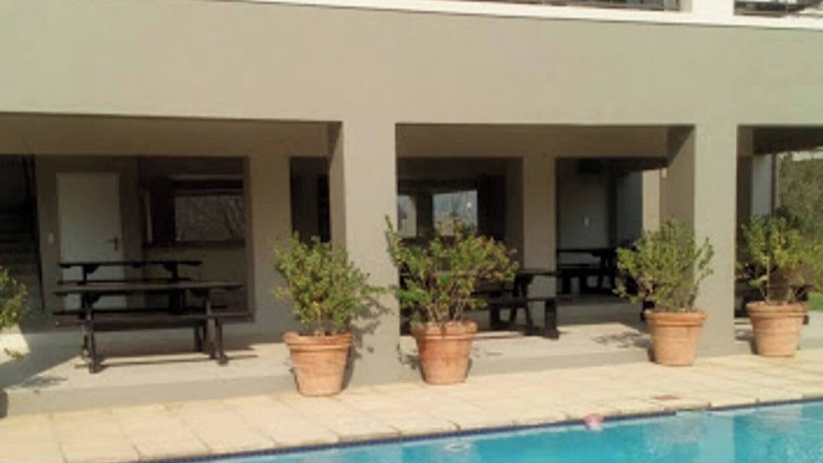Lone Hill Apartment | Pool Bbq 3Br 2baths Parking Secure Family Friendly