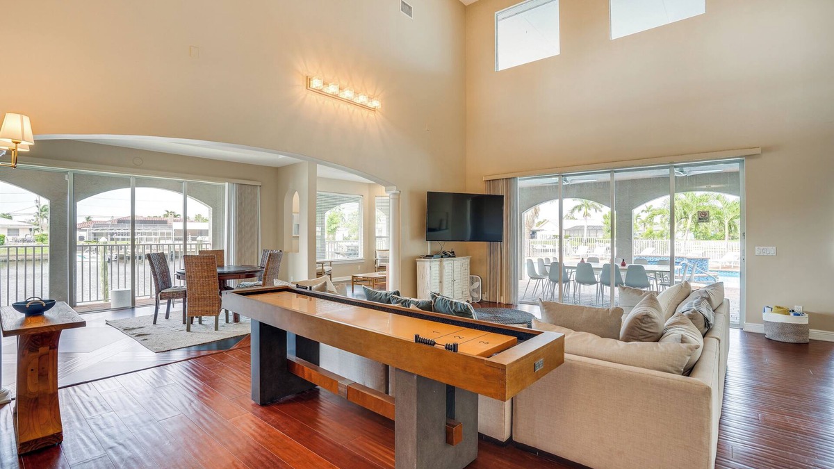 Caloosahatchee House | Pool & Boat Dock: Pet-Friendly Cape Coral Home