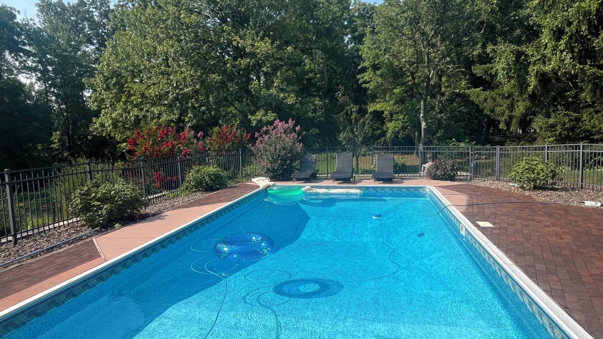 Dover House | Pool, Hot Tub , 4-bedroom house in charming Dover with WiFi, AC. Enjoy your stay